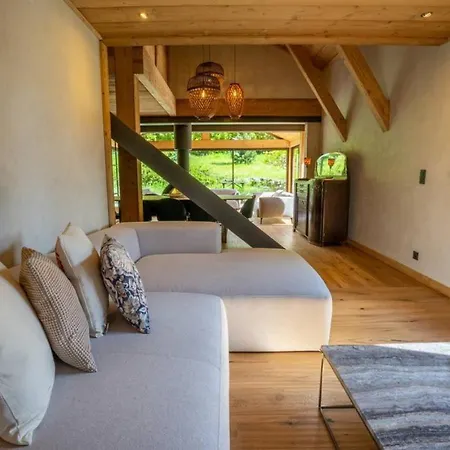 Eden Spacieux Vues Jacuzzi Cheminee Bbq 霞慕尼