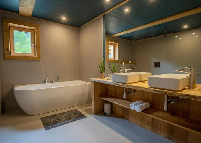 Eden Spacieux Vues Jacuzzi Cheminee Bbq 木屋