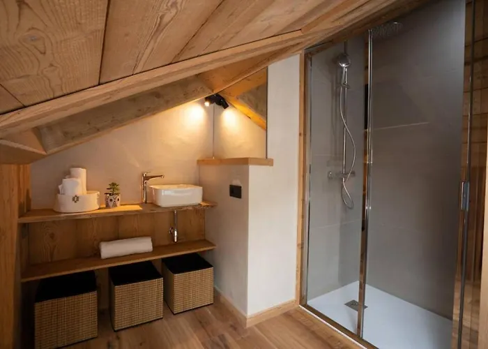 Eden Spacieux Vues Jacuzzi Cheminee Bbq 木屋 霞慕尼