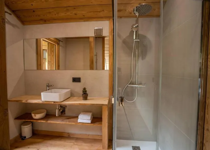 Eden Spacieux Vues Jacuzzi Cheminee Bbq Chalet