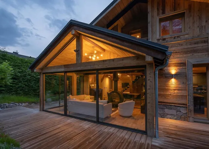 シャレー Eden Spacieux Vues Jacuzzi Cheminee Bbq シャモニー